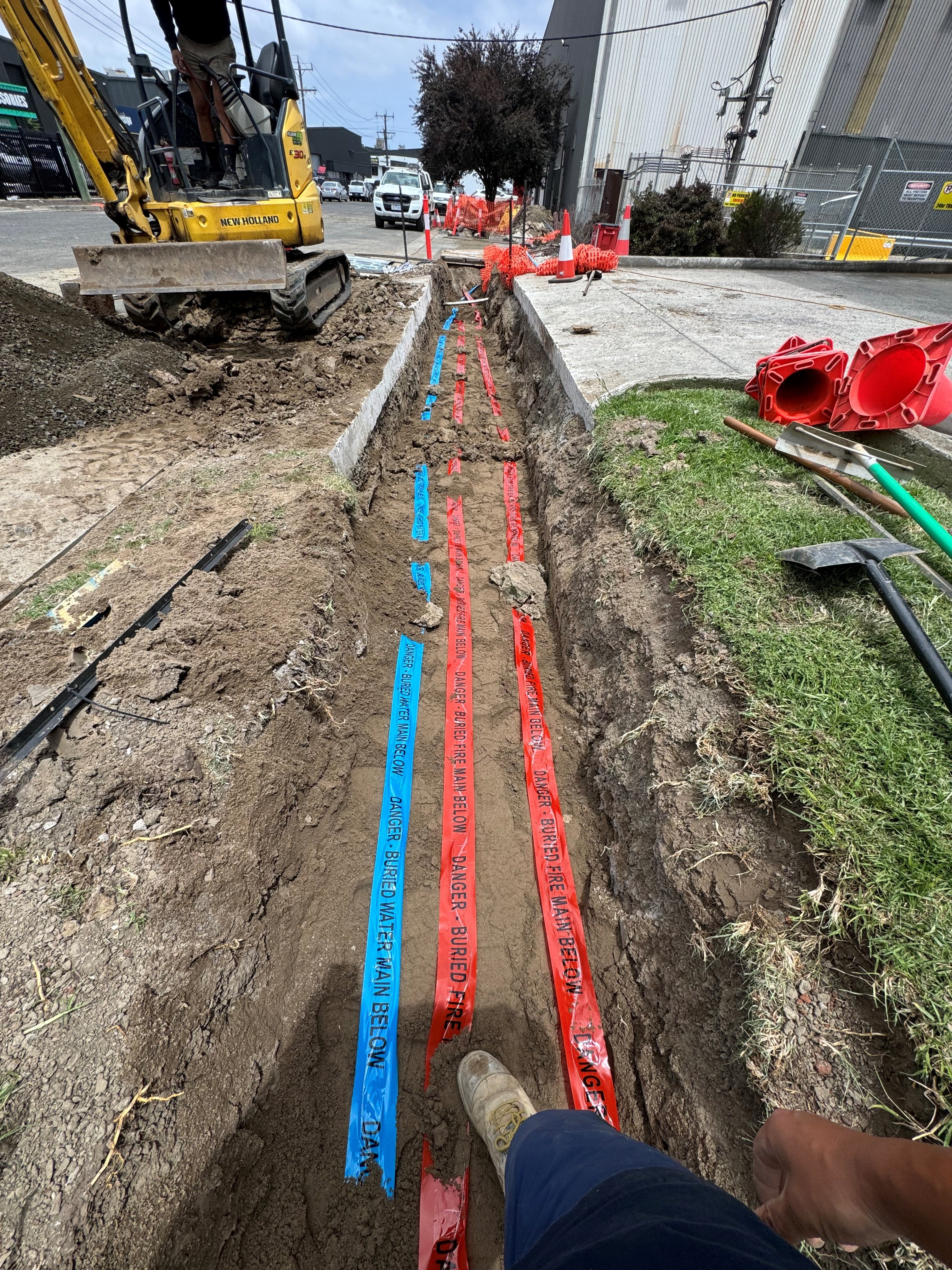 Service trenching